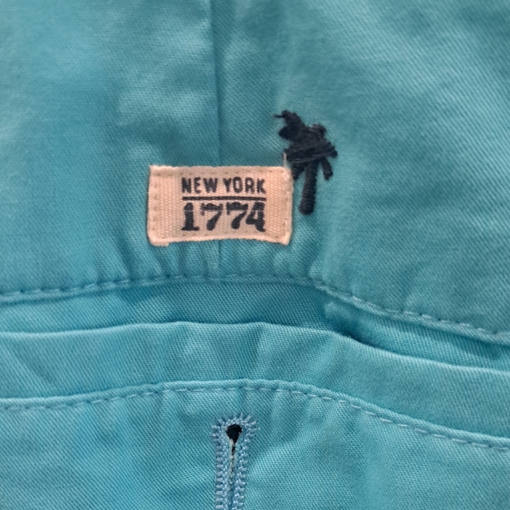 Alexander Julian Blue Flat Front Shorts - Picture 2 of 4